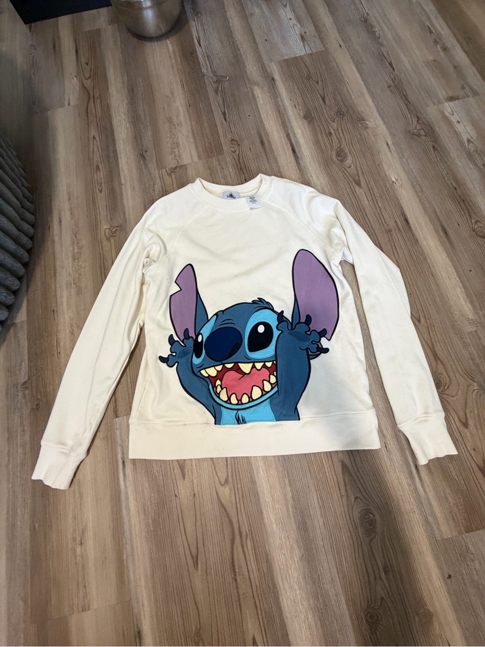 Disney Stitch crew neck